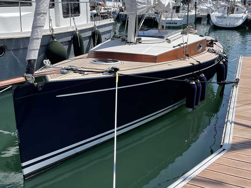 Refit complet et peinture de coque solenn 32